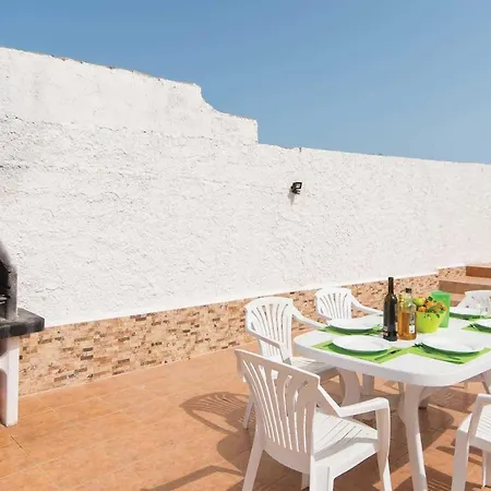 Sleeps 8 Wifi فيلة كالاو سالفاجي